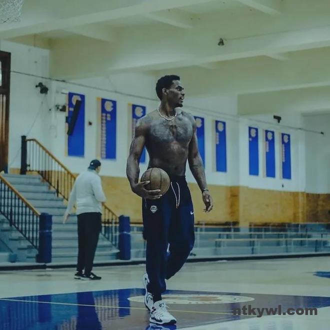 球队拒绝续约？那我打成NBA第二中锋！